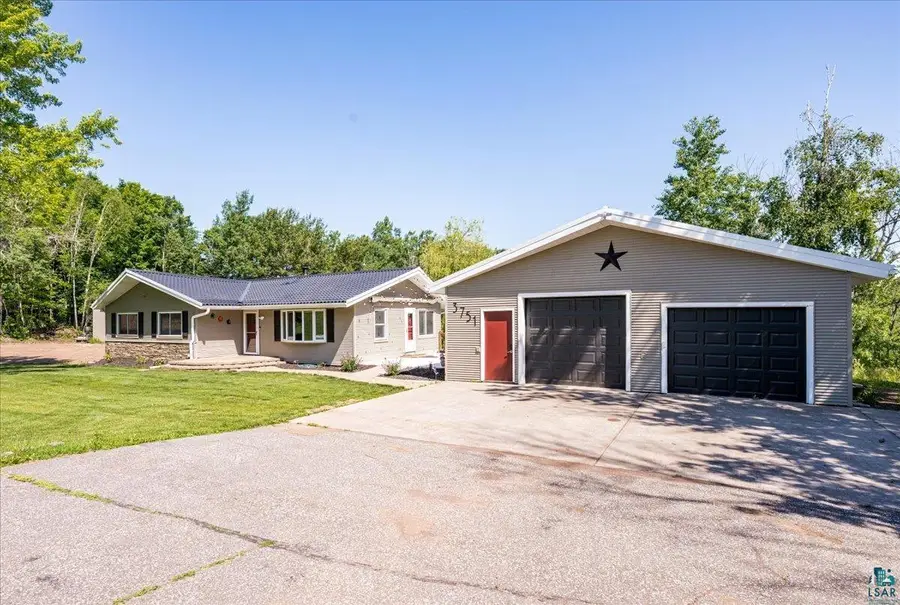 3751 Martin Rd, Duluth, MN 55803 - #2