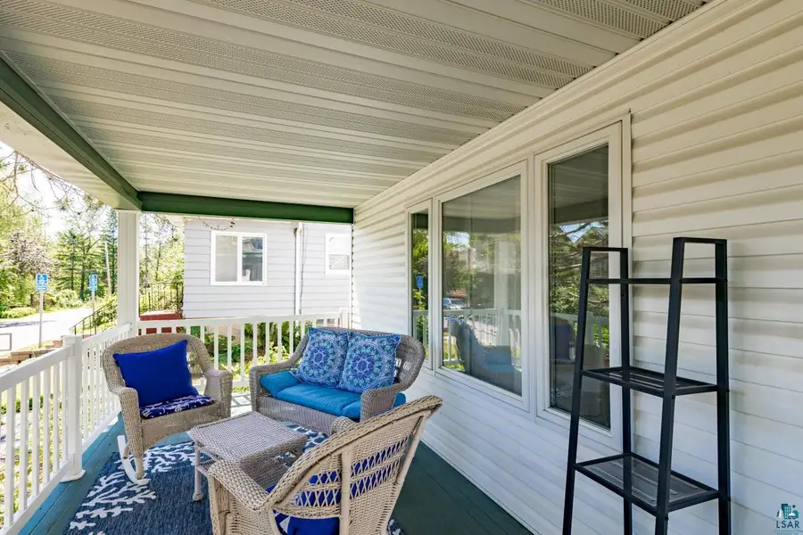 11 St. Louis Ct, Duluth, MN 55808 - #3
