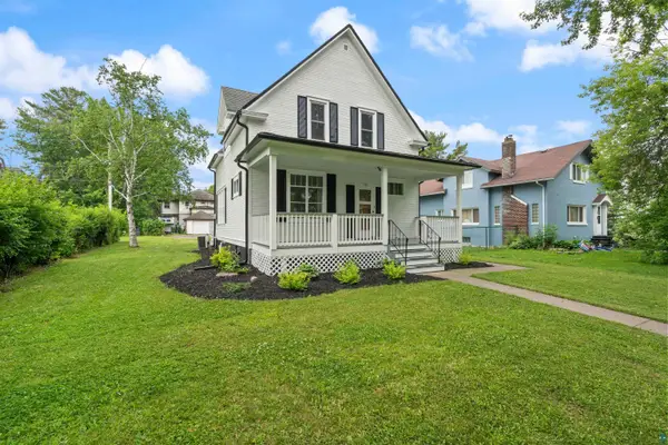 706 E 7th St, Superior, WI 54880