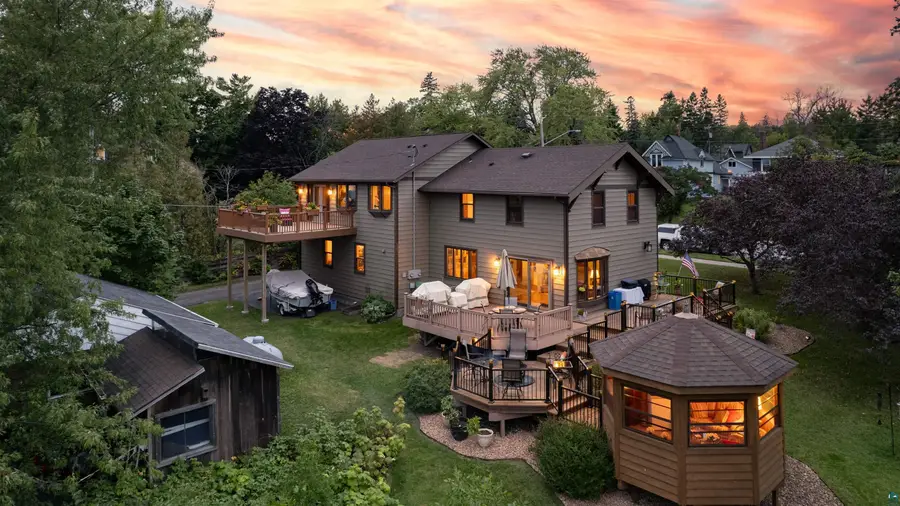 4 Lakeside Ct, Duluth, MN 55804 - #3