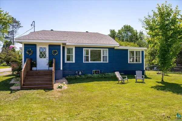 202 Ashland Ave, Carlton, MN 55718