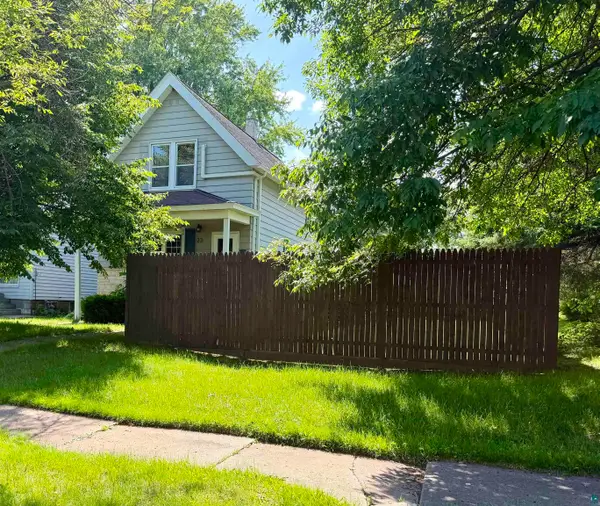 23 S 64th Ave W, Duluth, MN 55807