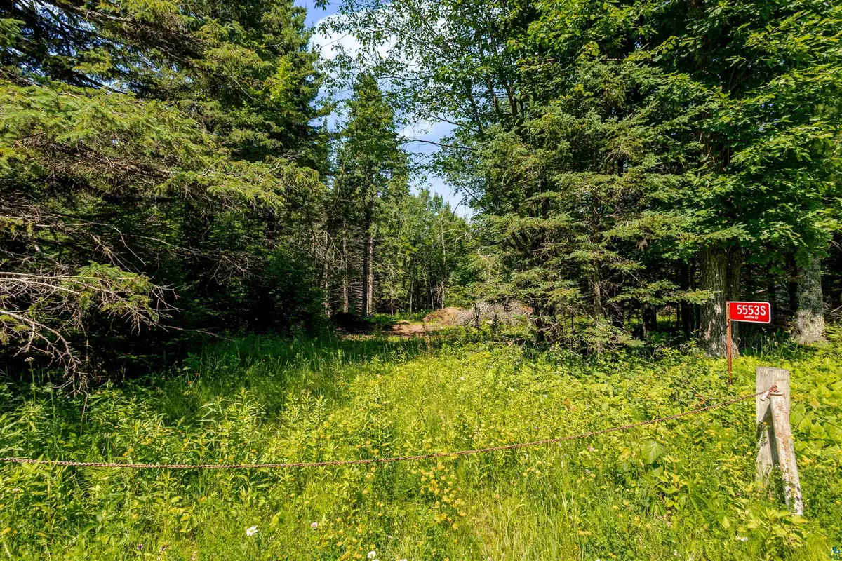 5553 S Darrow Rd, Superior, WI 54880 - #1