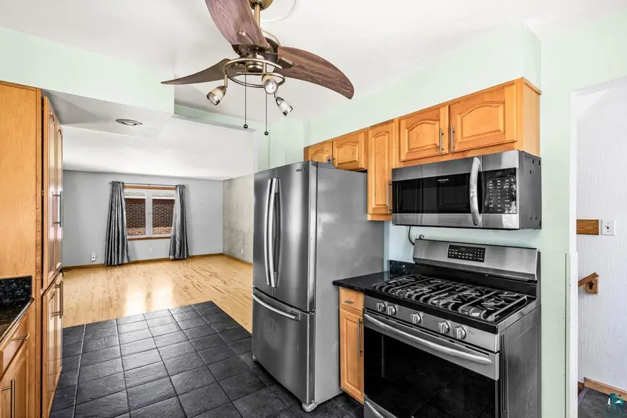 4710 Tioga St, Duluth, MN 55804 - #2
