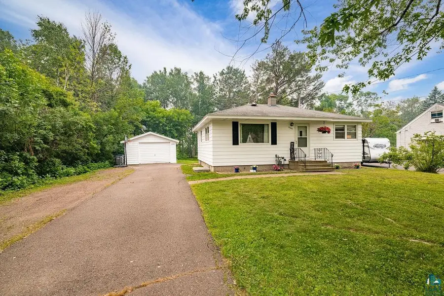 2604 Hagberg St, Duluth, MN 55811 - #2