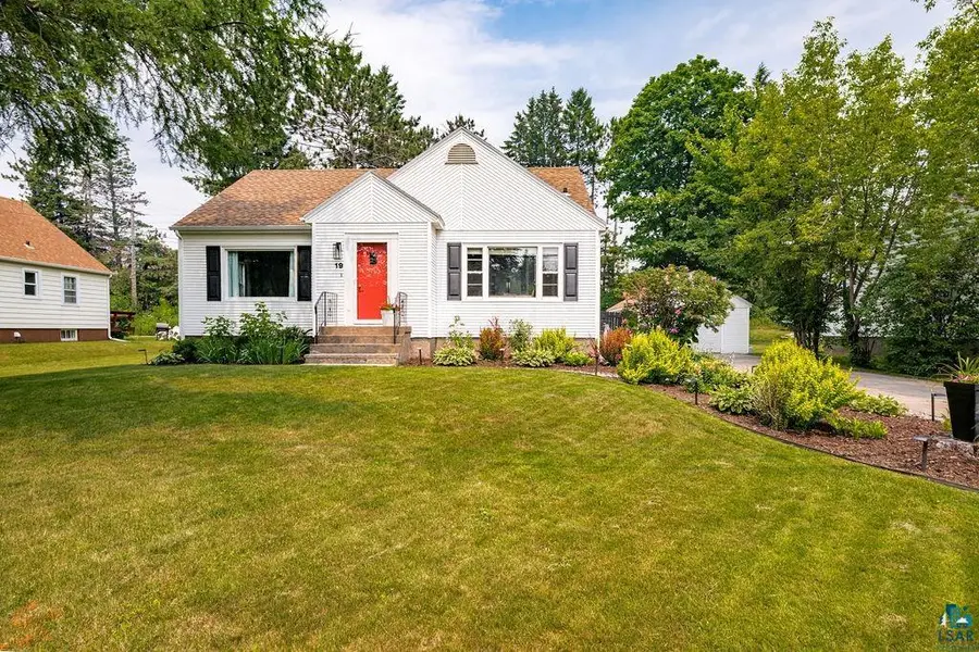 19 E Buffalo St, Duluth, MN 55811 - #2