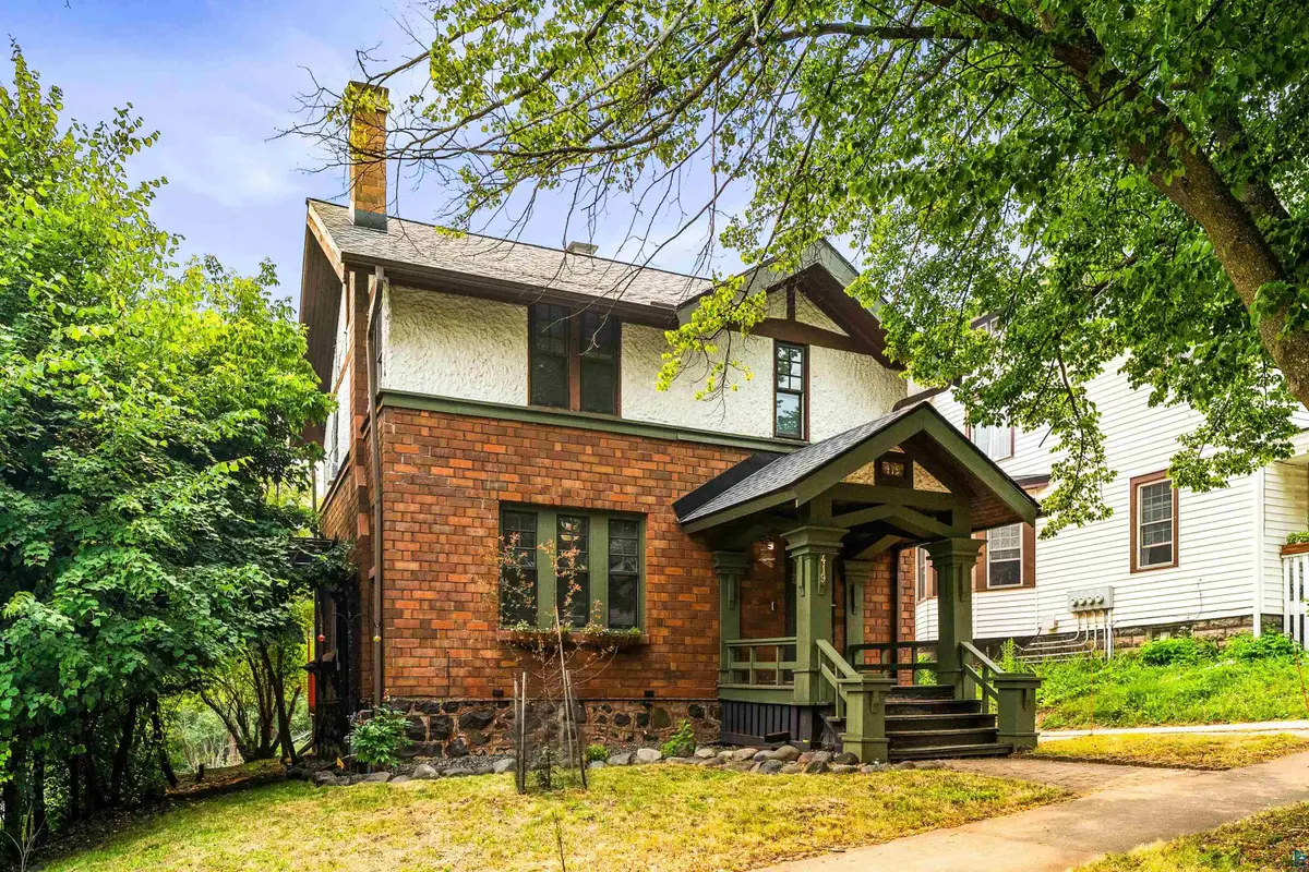 419 N 18th Ave E, Duluth, MN 55812 - #1