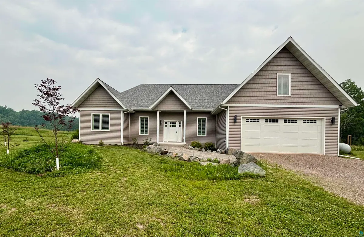 3139 W Tischer Rd, Duluth, MN 55803 - #1