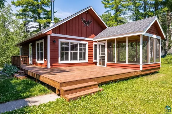 8842 W Branch Rd, Duluth, MN 55803