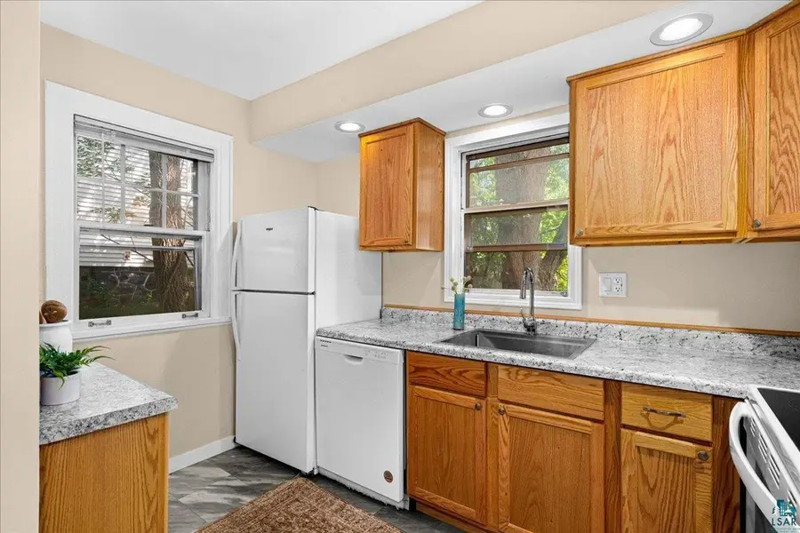 30 W Arrowhead Rd, Duluth, MN 55803 - #3