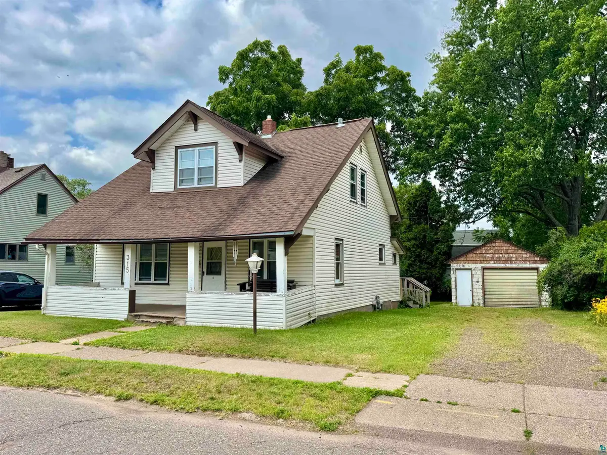 315 8th St, Cloquet, MN 55720 - #1