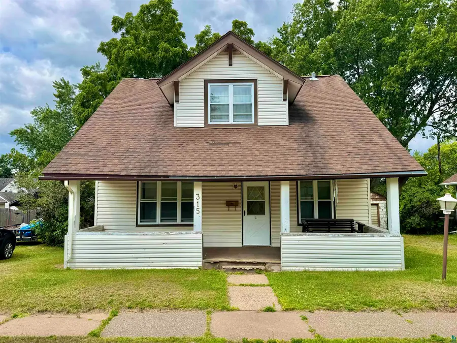315 8th St, Cloquet, MN 55720 - #2