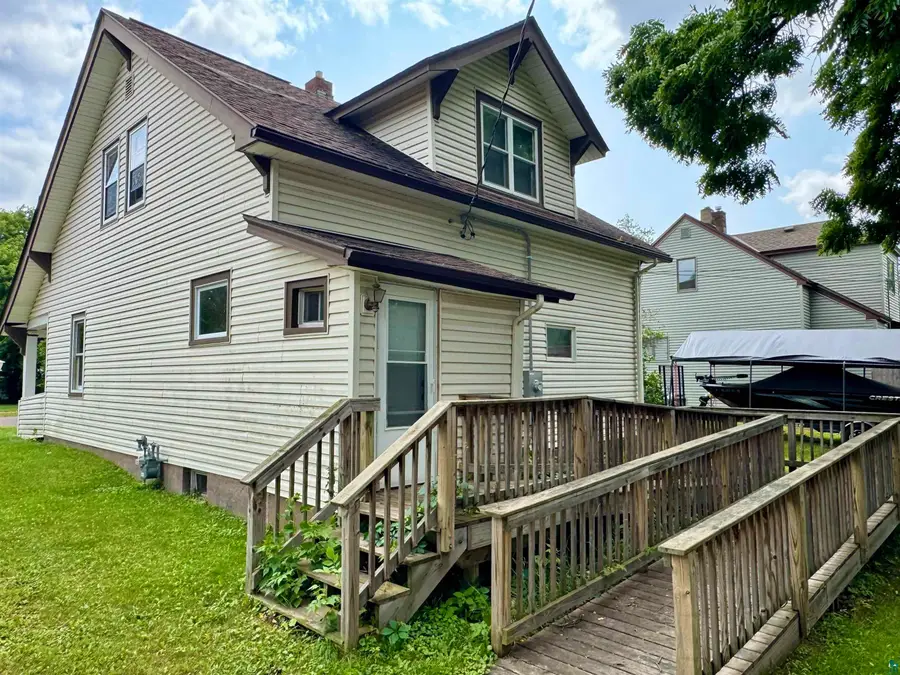 315 8th St, Cloquet, MN 55720 - #3