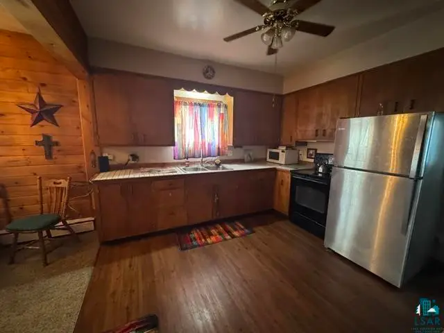 2612 W 4th Ave, Hibbing, MN 55746 - #3