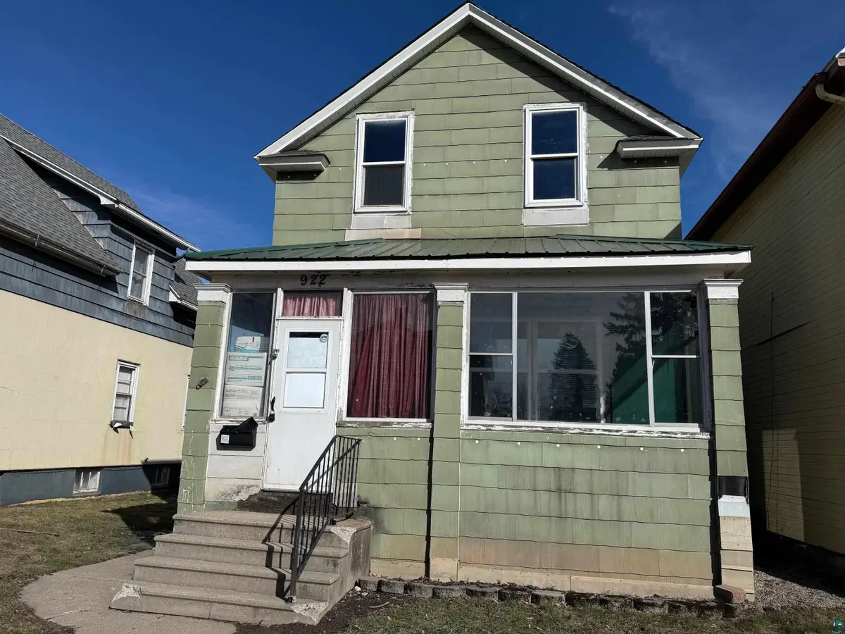 922 S 5th Ave, Virginia, MN 55792 - #1