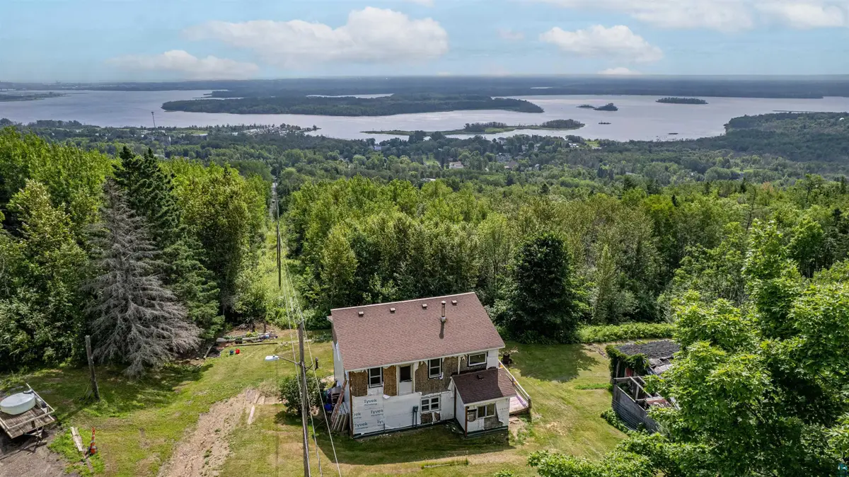 9606 W Skyline Pkwy, Proctor, MN 55810 - #1
