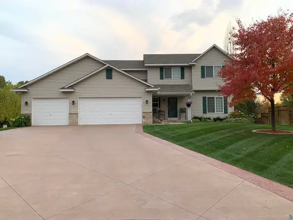 12320 Windsor Ct, Burnsville, MN 55337