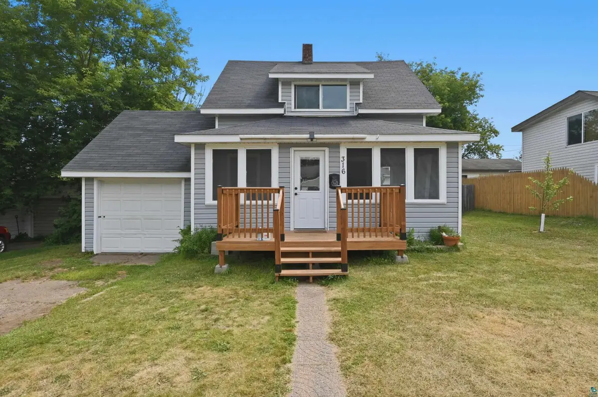 316 13th St, Cloquet, MN 55720 - #1