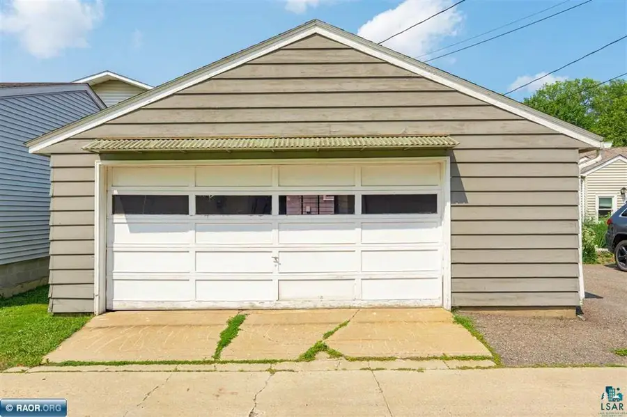 1530 S 11th St, Virginia, MN 55792 - #3