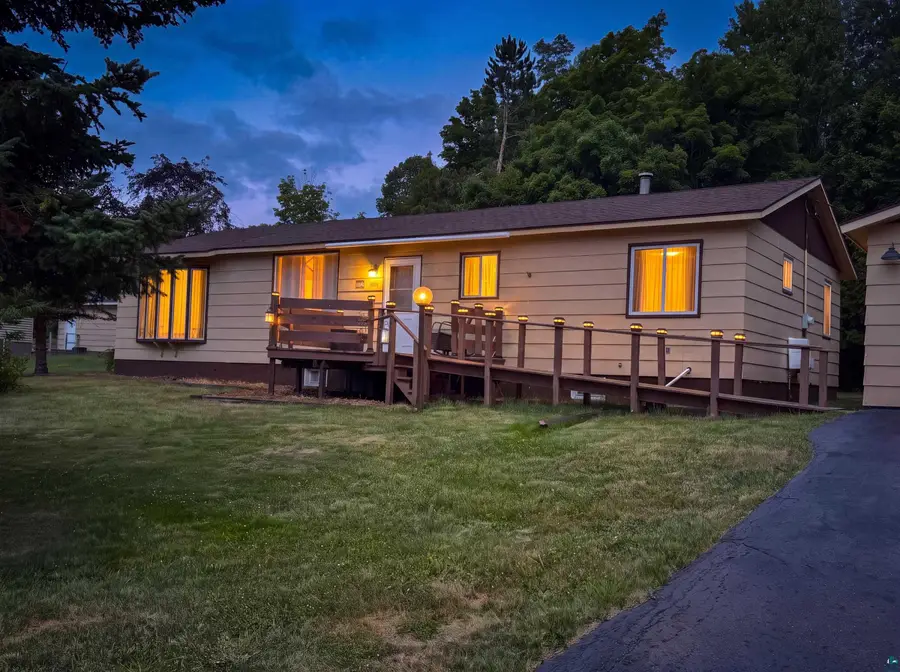 407 E 6th St, Washburn, WI 54891 - #2