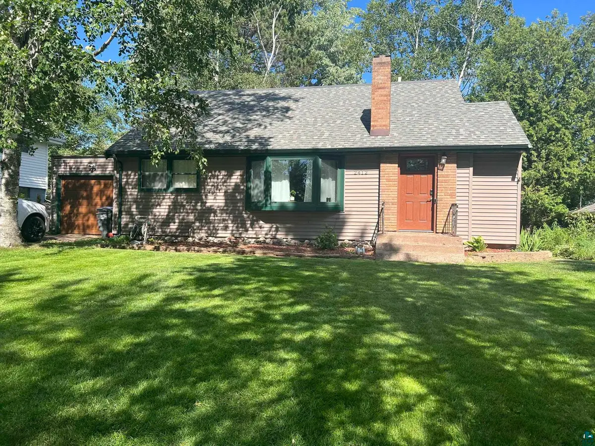 2412 Chambersburg Ave, Duluth, MN 55811 - #1