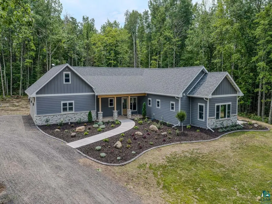 6514 S Leggate Rd, Superior, WI 54880 - #2