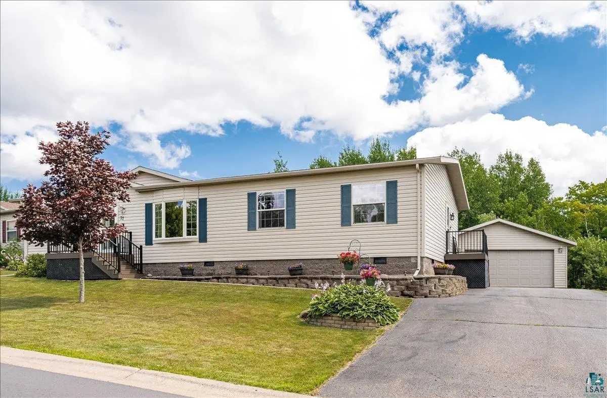 77 Arbutus Dr, Duluth, MN 55810 - #1