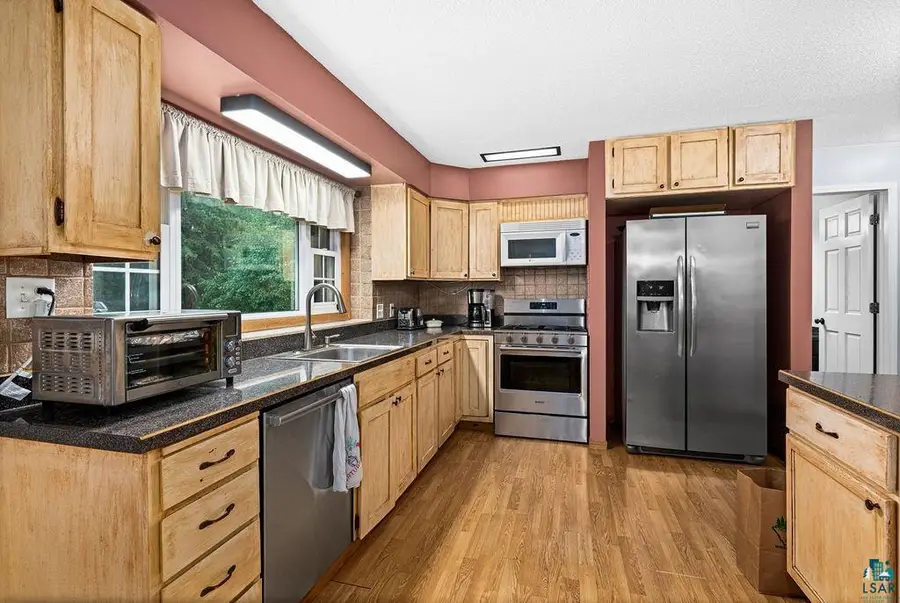 75 Nelson Dr, Silver Bay, MN 55614 - #3