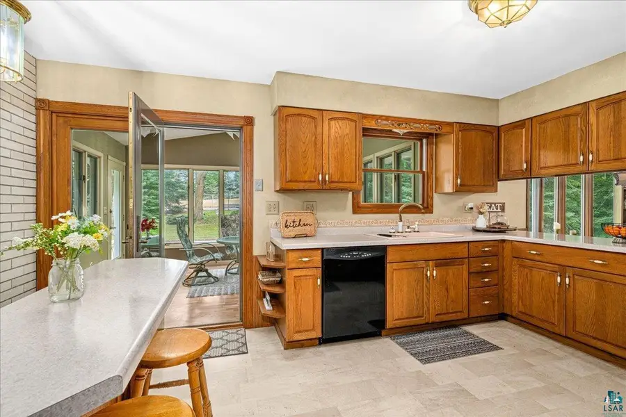 5009 Thompson Rd, Hermantown, MN 55810 - #3