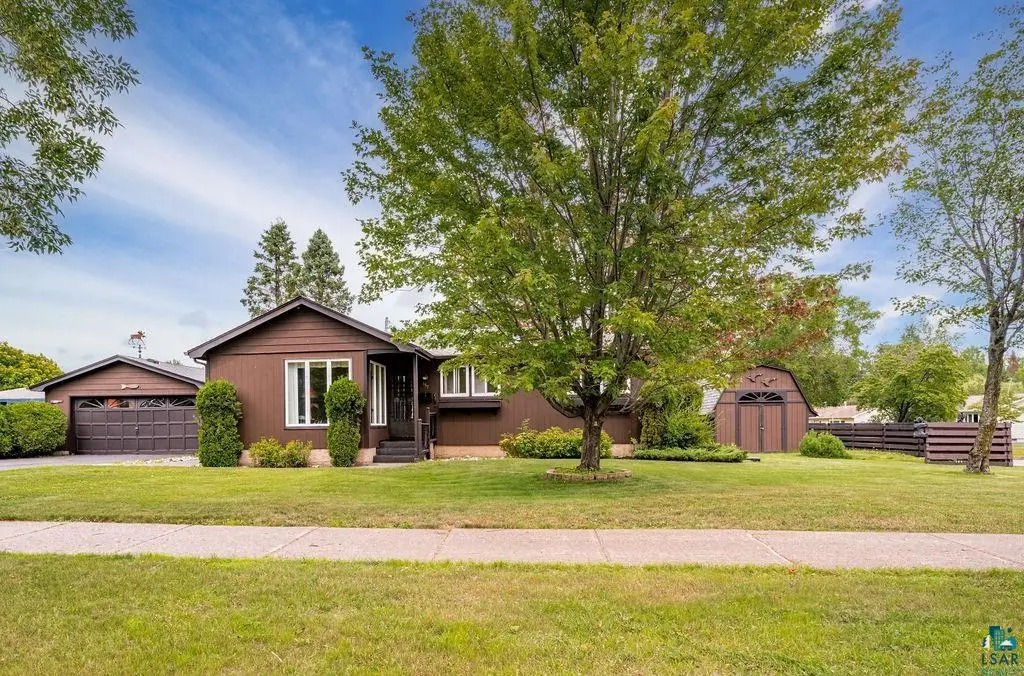 157 Edison Blvd, Silver Bay, MN 55614 - #1