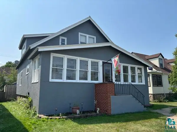 216 E 25th St, Hibbing, MN 55746