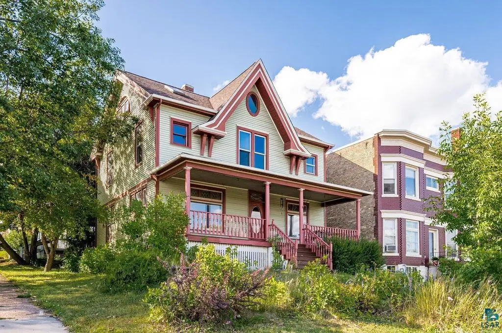 1101 E 4th St, Duluth, MN 55805 - #1