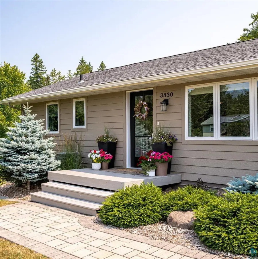 3830 Chambersburg Ave, Duluth, MN 55811 - #3