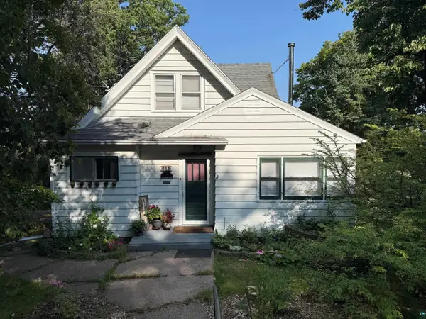 614 Sparkman Ave, Duluth, MN 55803