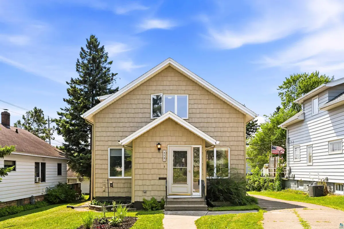 619 N 42nd Ave W, Duluth, MN 55807 - #1
