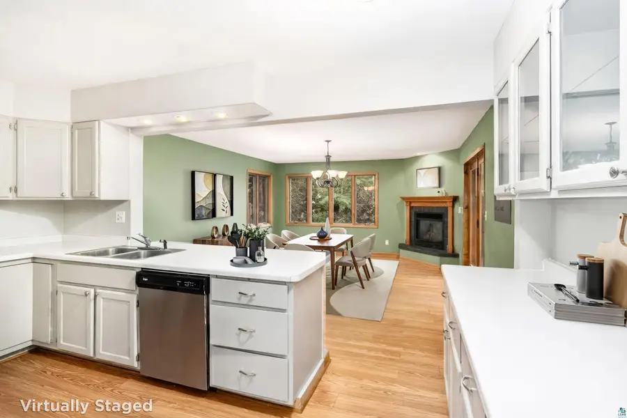 703 Ebony Ave, Duluth, MN 55811 - #3