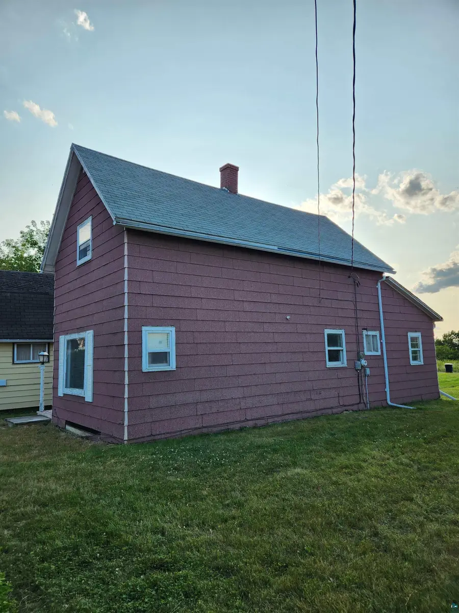 413 St Claire Street, Ashland, WI 54806 - #2