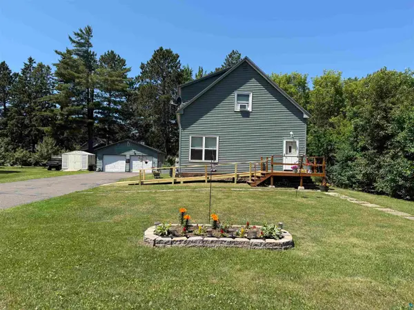 5475 Carnation Ave, Virginia, MN 55792