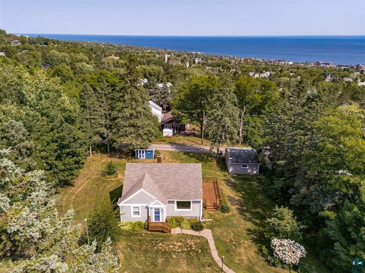 1410 Fern Ave, Duluth, MN 55805 - #1