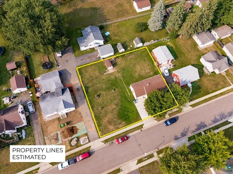 2113 Selmser Ave, Cloquet, MN 55720 - #2