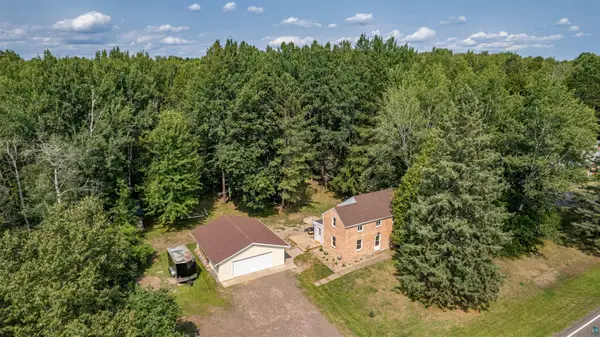5275 Lavaque Jct Rd, Hermantown, MN 55811
