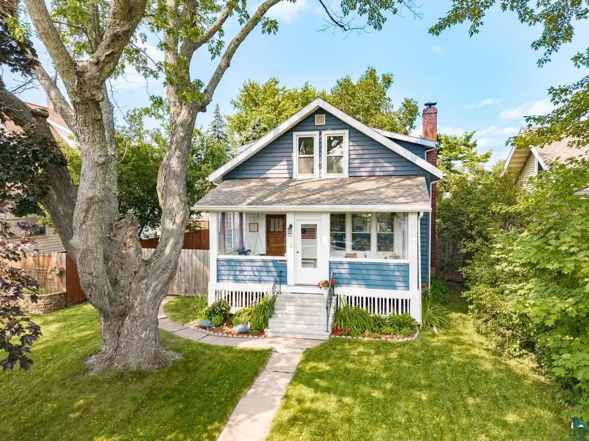 4511 Cooke St, Duluth, MN 55804 - #1