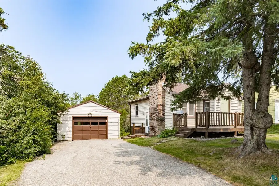 57 W Chisholm St, Duluth, MN 55803 - #2