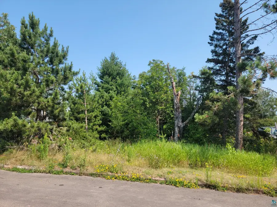 2XX W 4th Ave, Grand Marais, MN 55604 - #2
