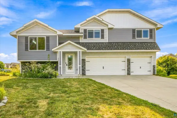 805 Highview Loop Se, Pine City, MN 55063-6077