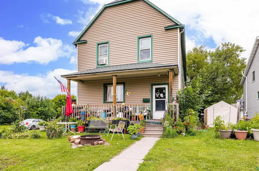 201 E Mccuen St, Duluth, MN 55808 - #2