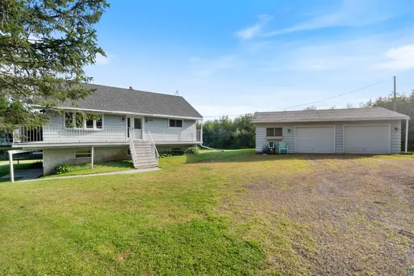 5401 Morris Thomas Rd, Hermantown, MN 55810