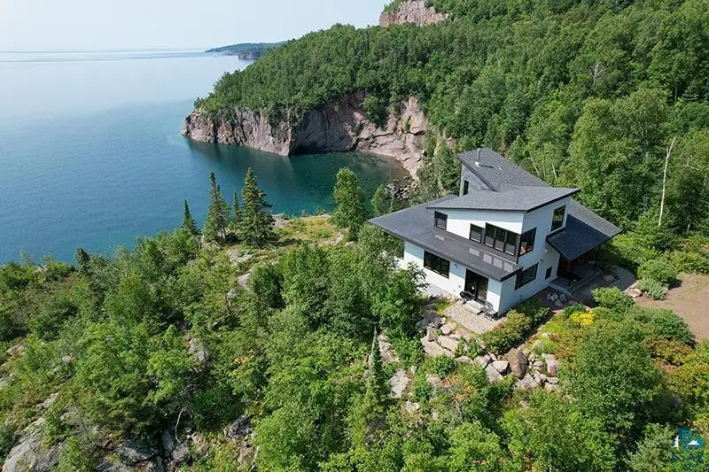 5998 Highway 61, Silver Bay, MN 55614 - #2