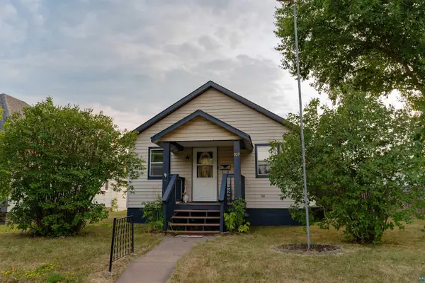 709 3rd Ave E, Ashland, WI 54806