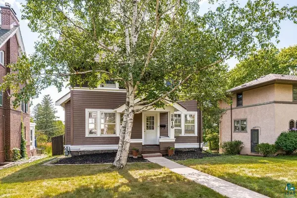 2816 E 1st St, Duluth, MN 55812